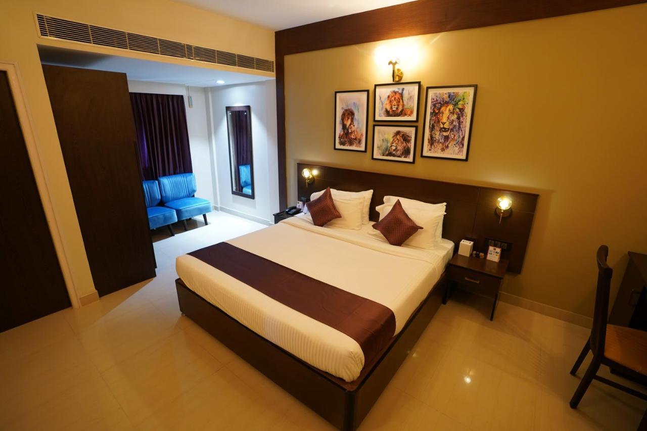 Neyyar Residency 호텔 Neyyattinkara 외부 사진